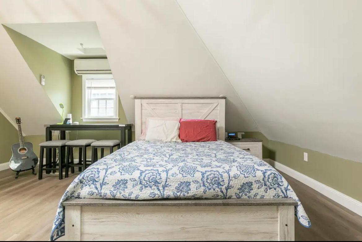 Large Studio Open Concept In Boston Zoo Franklin Park Near Εξωτερικό φωτογραφία